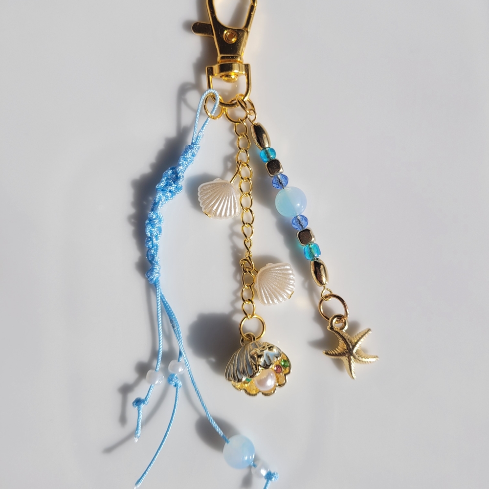 New Gold Tone and Blue Seashell Keychain Charm - Beachy Vibes